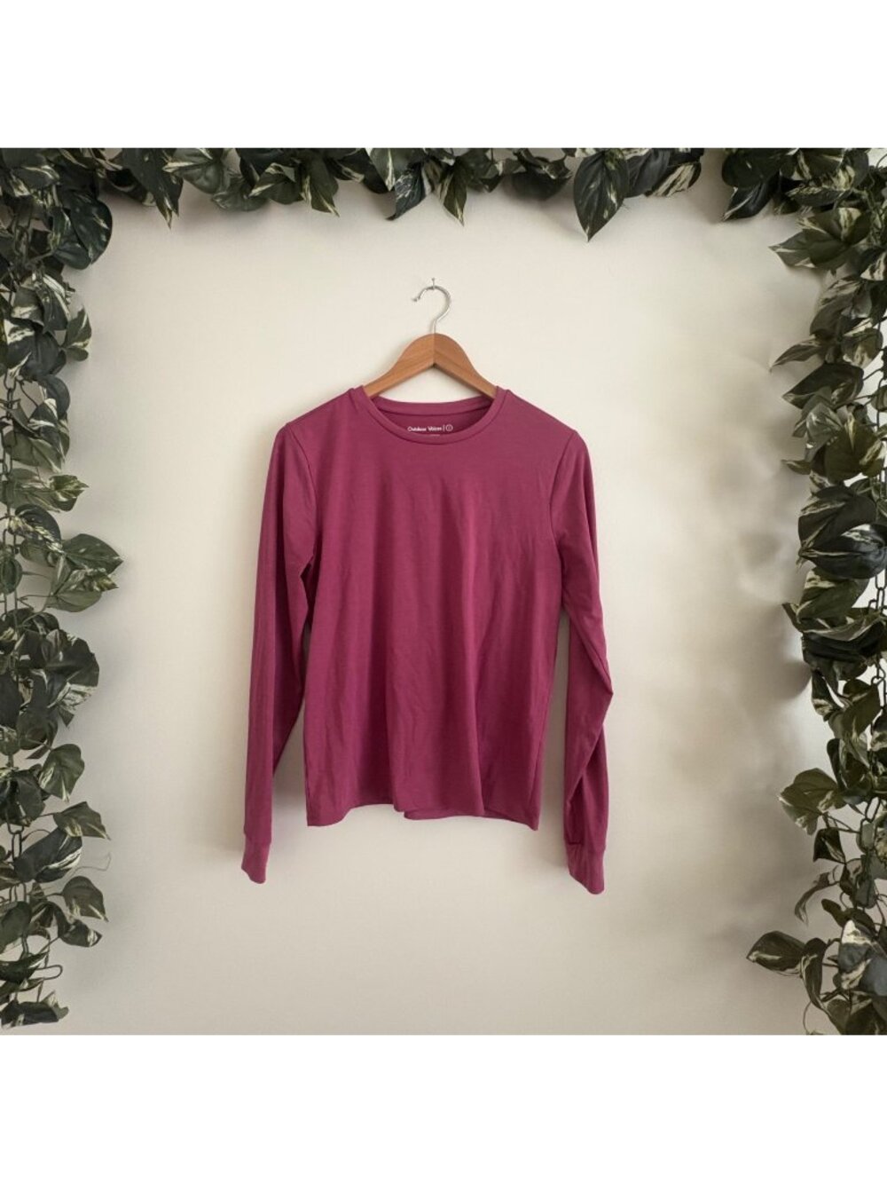 Outdoor Voices Athletic Long Sleeve Scoop Neck Shirt Magenta Women’s Sz S